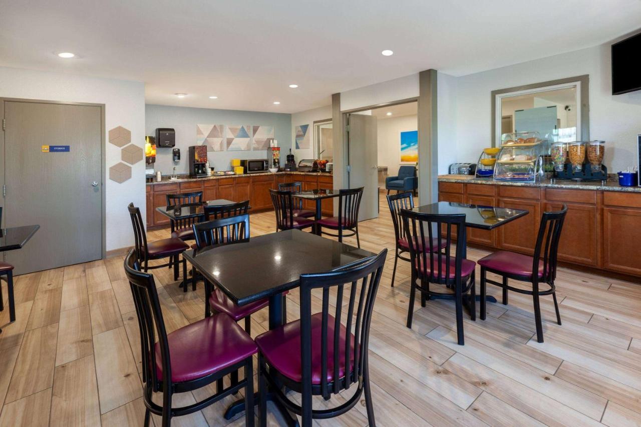 Days Inn By Wyndham Racine/Sturtevant Luaran gambar