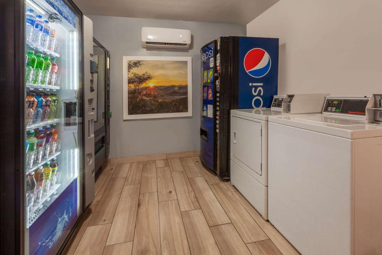Days Inn By Wyndham Racine/Sturtevant Luaran gambar